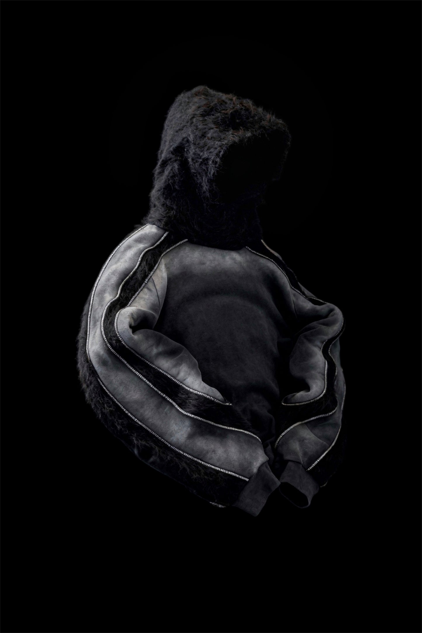 VOLCANO HYBRID HOODIE