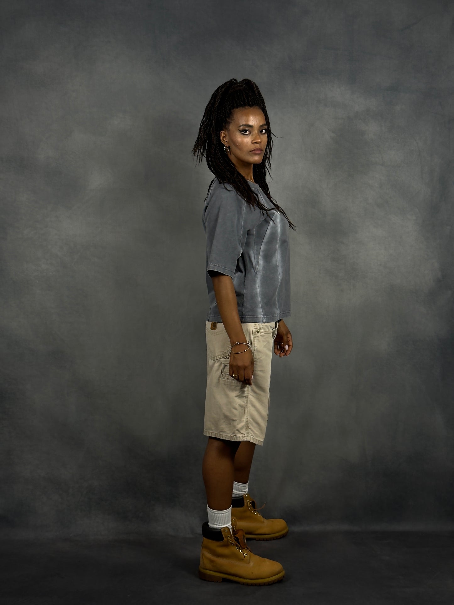 IRON TEE // FOOMO GREY