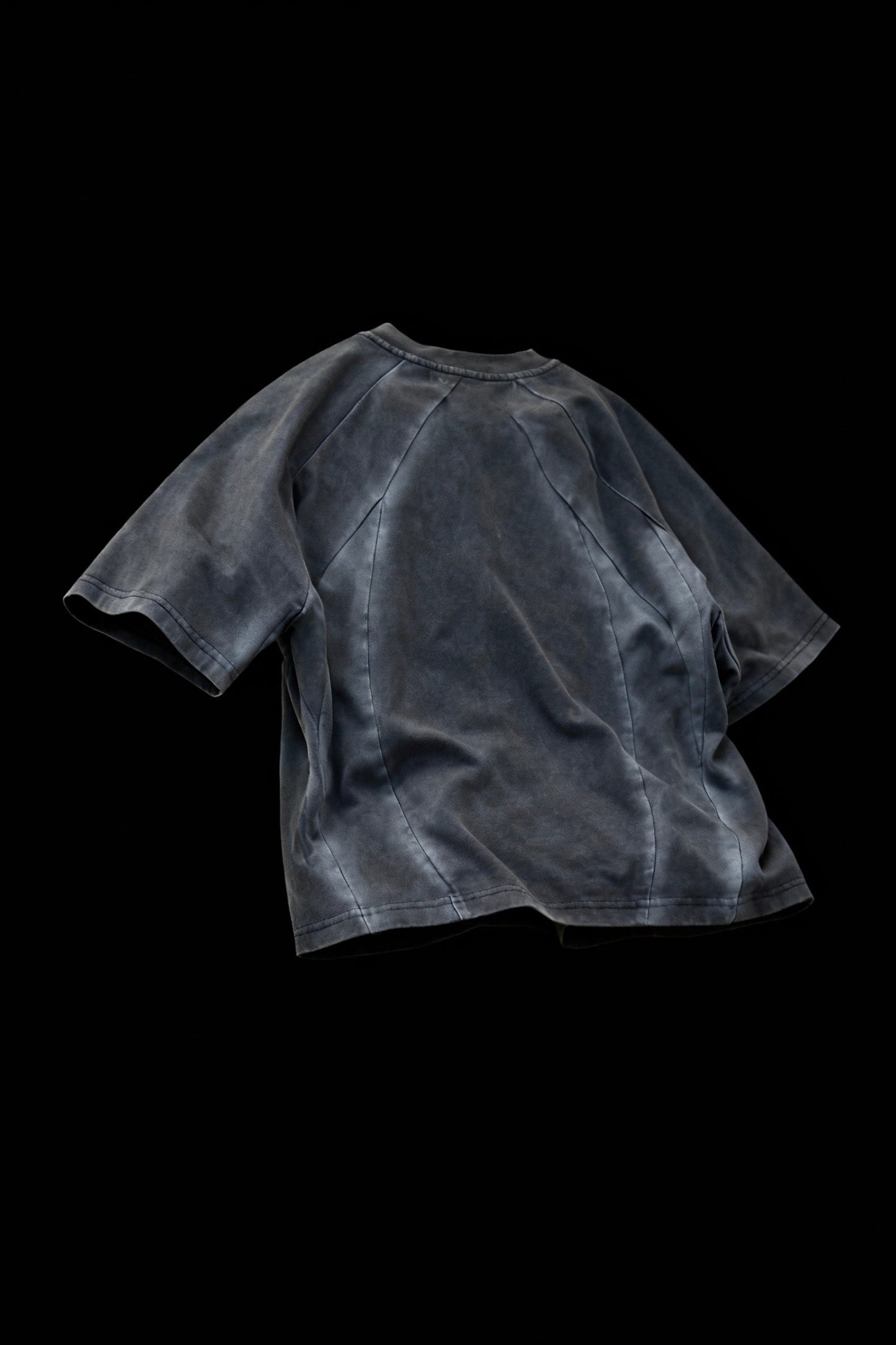 IRON TEE // FOOMO GREY