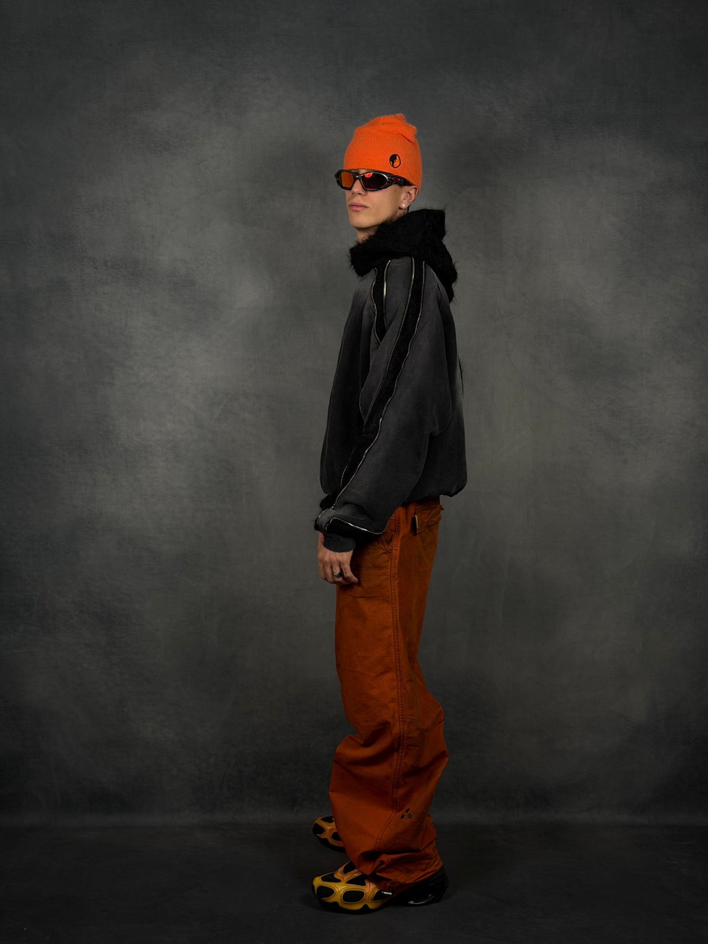 VOLCANO HYBRID HOODIE