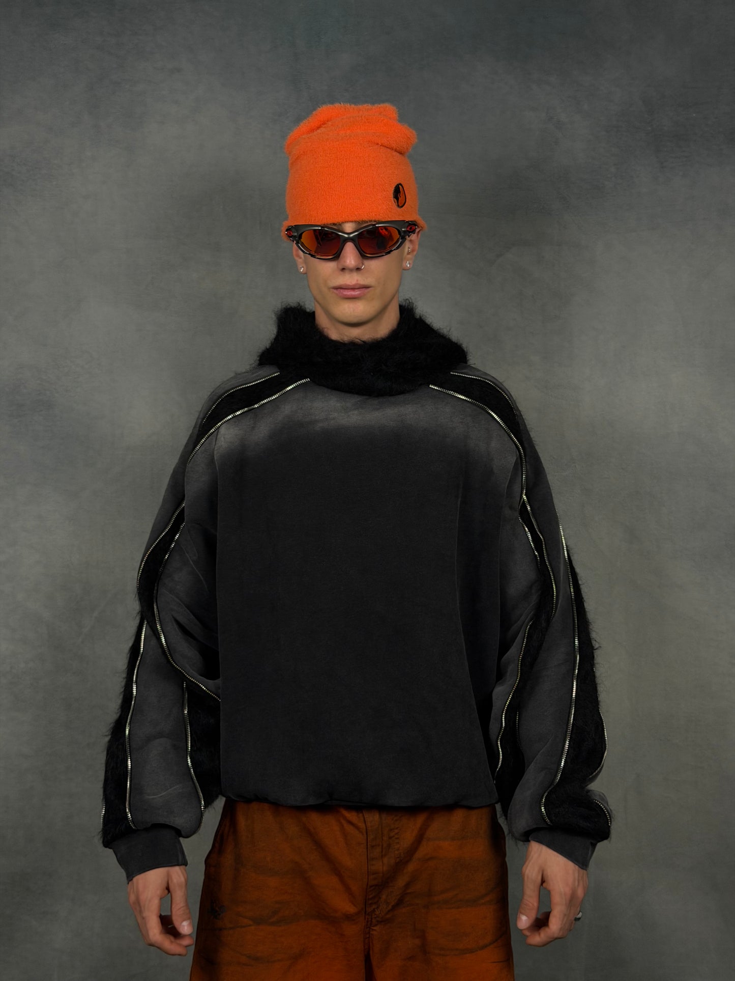 VOLCANO HYBRID HOODIE