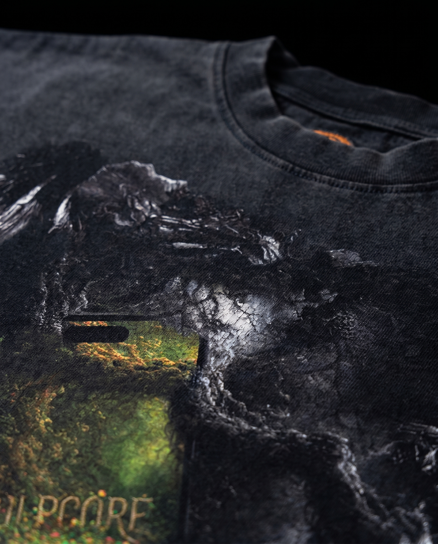 MATRIX TEE // SMOKY BLACK