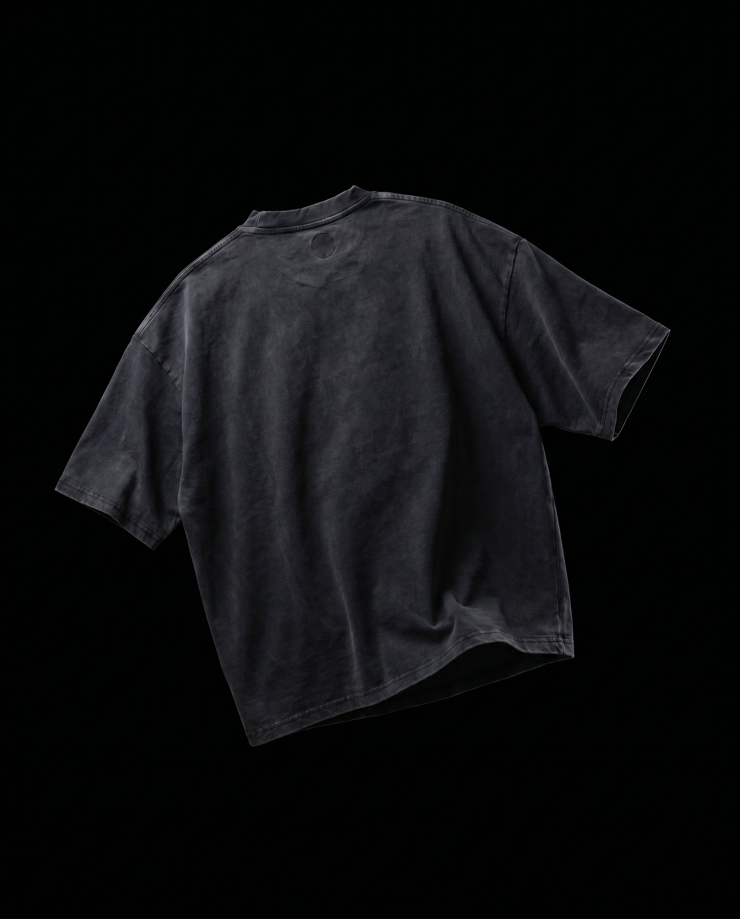 MATRIX TEE // SMOKY BLACK