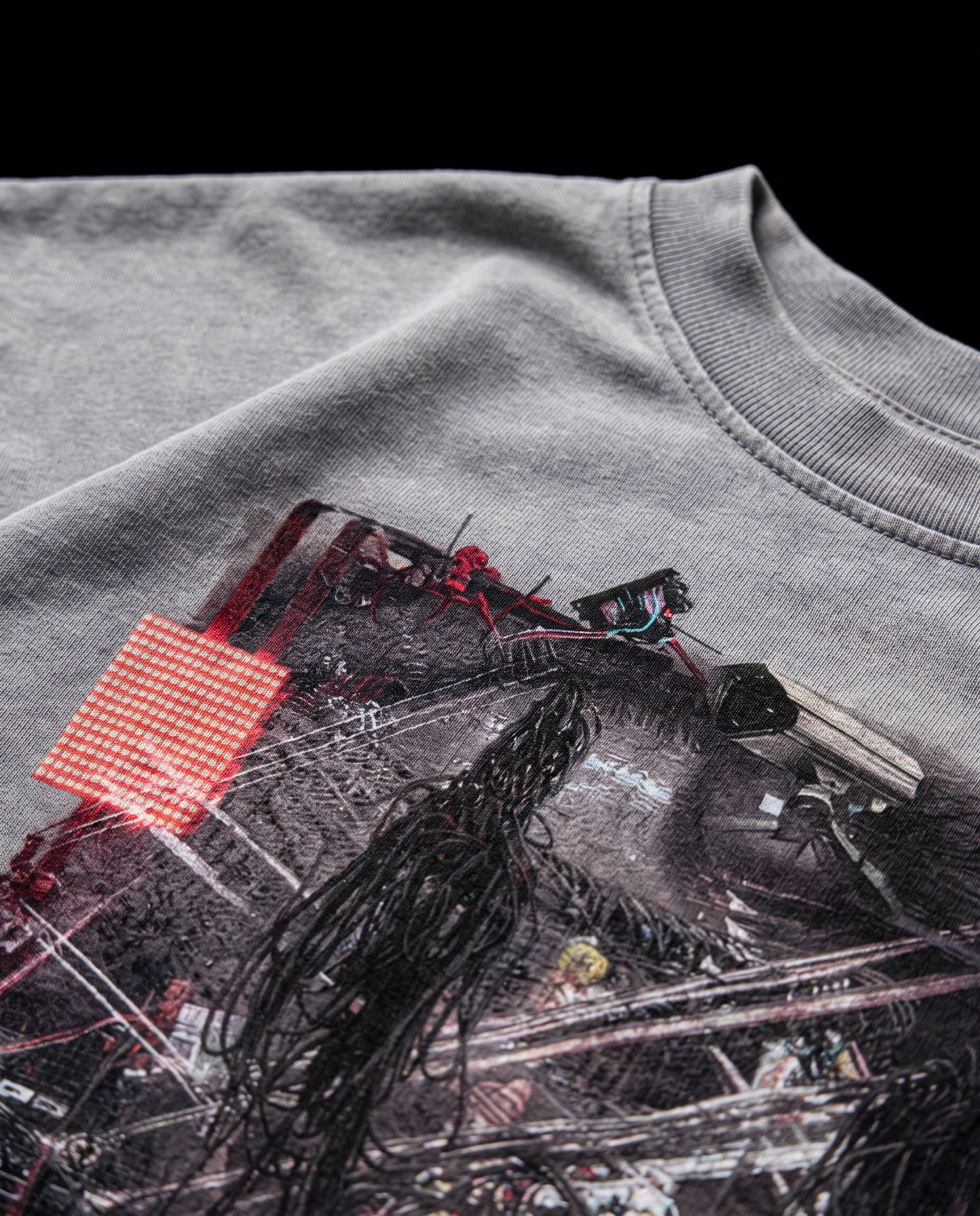 TRACKING TEE // LIGHT GREY
